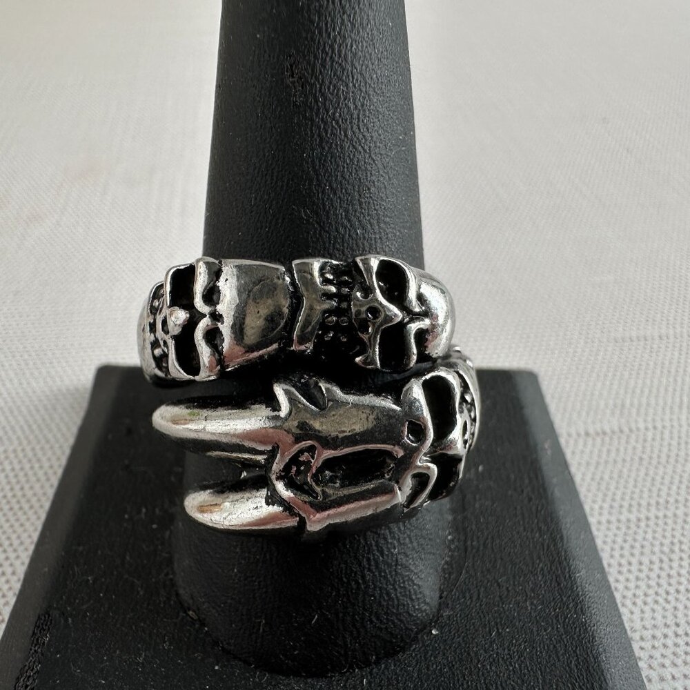Bikers Stainless Steel Skull & Claw Ring Size 11, Gothic Halloween Jewelry